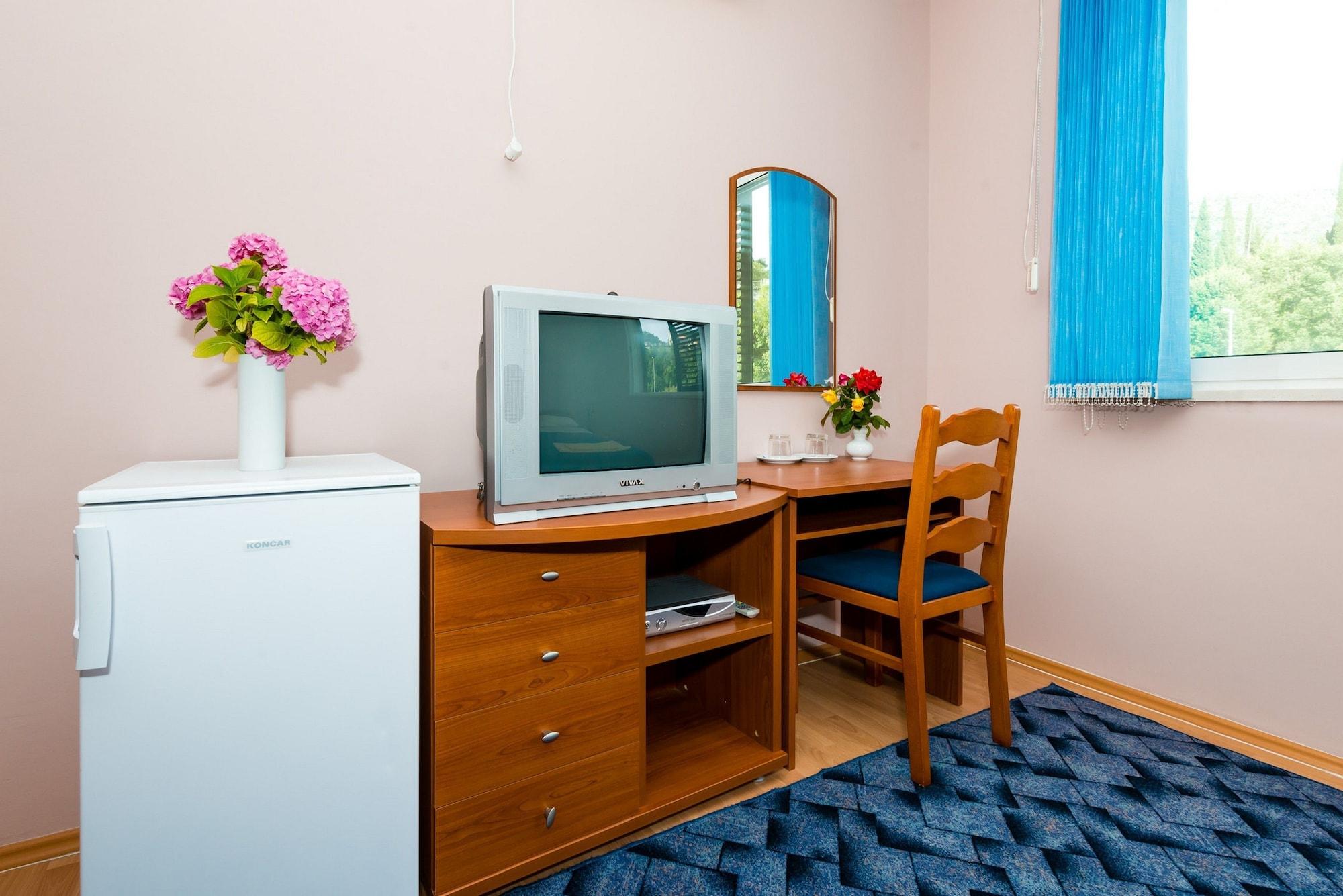 Apartments Dubelj Komolac Екстериор снимка