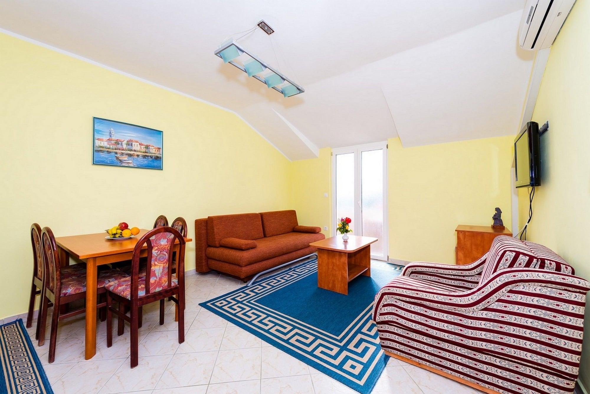 Apartments Dubelj Komolac Екстериор снимка
