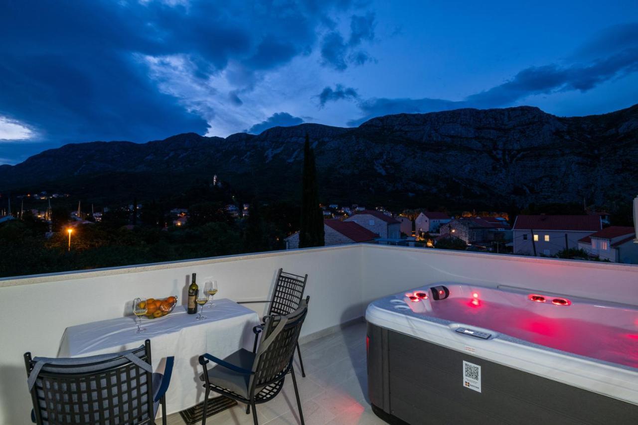 Apartments Dubelj Komolac Екстериор снимка