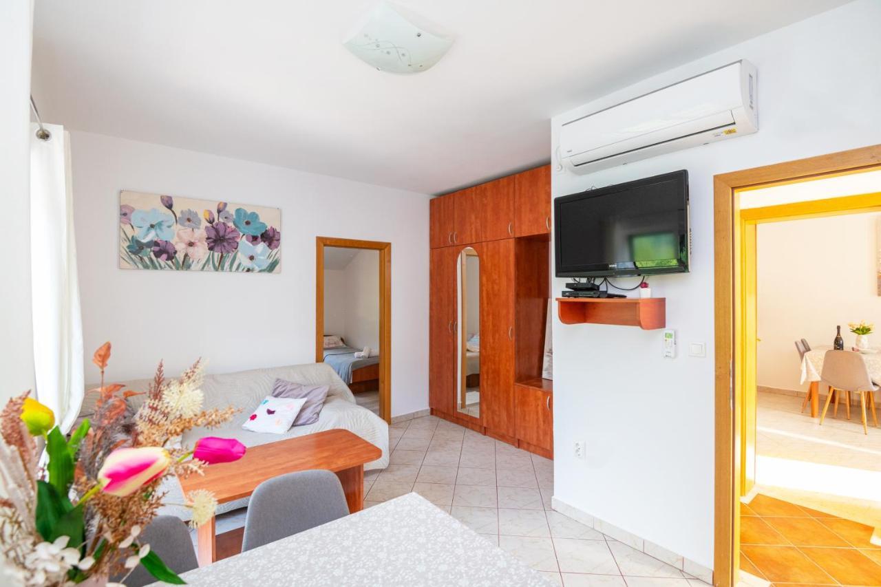 Apartments Dubelj Komolac Екстериор снимка