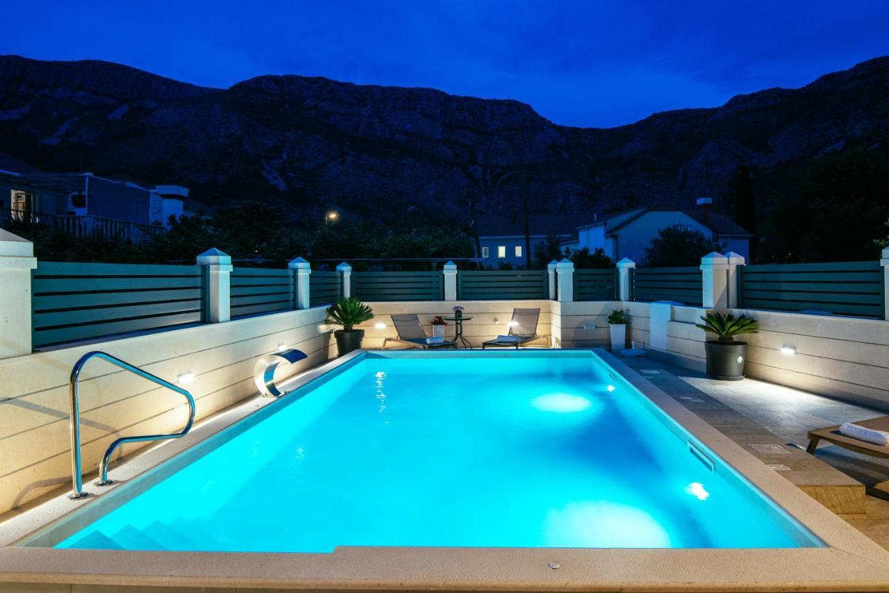 Apartments Dubelj Komolac Екстериор снимка