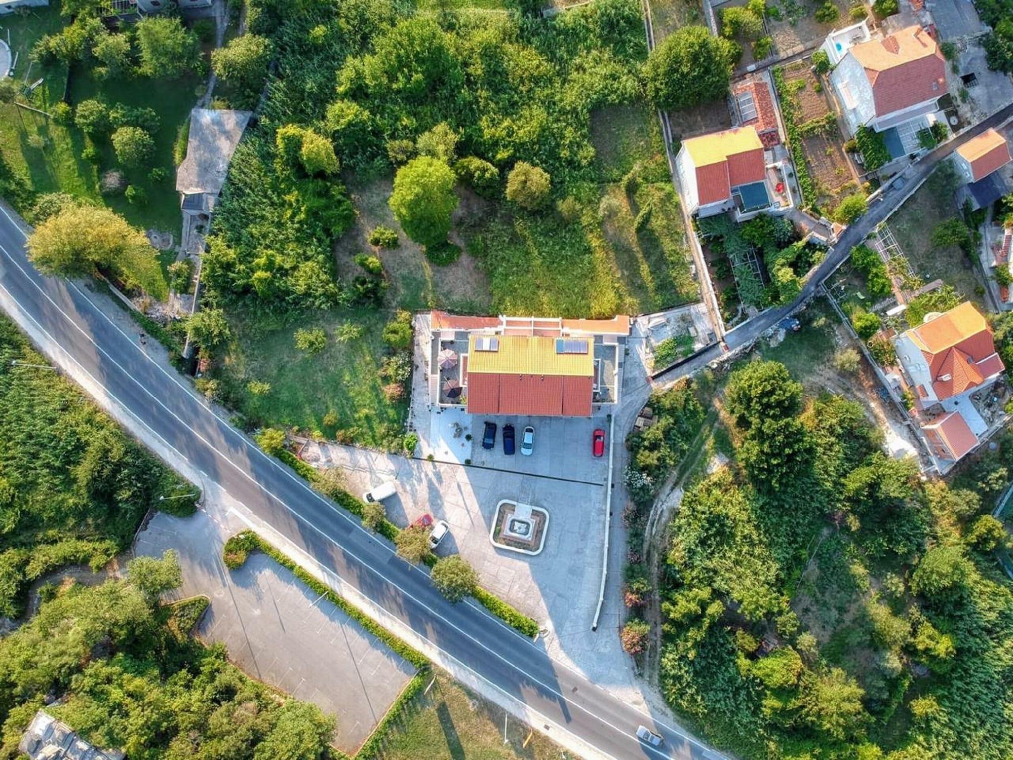 Apartments Dubelj Komolac Екстериор снимка